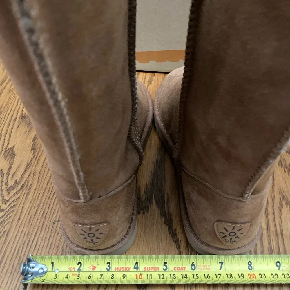 ☀️👢DIJE CALIFORNIA👢☀️Classic SHEEPSKIN BOOTS size 5M CHESTNUT✨NEWinBOX✨